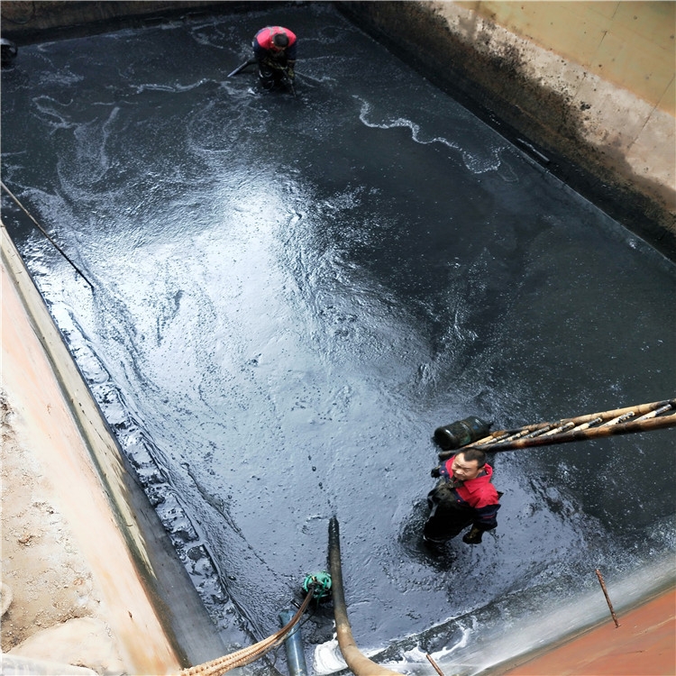 襄城废水池清理